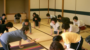20081229_yoga01.jpg