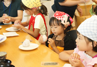 20100819_peaceaction-onigiri.jpg