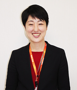 伊倉 真弓　MAYUMI IGURA