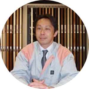 マネージャー 岡本