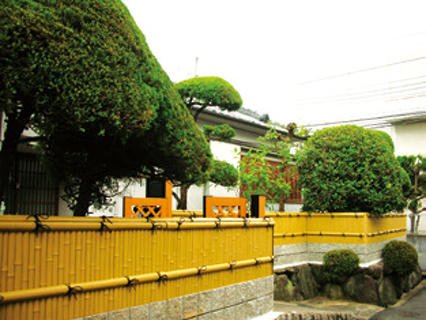 庭木剪定・庭園管理