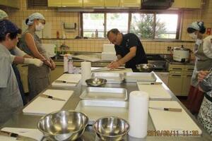 西B飯島様「京北エリア会　かもめBOX包丁教室」IMG_32420002.jpg