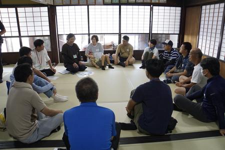 グループに分かれて交流会_DSC8114.JPG