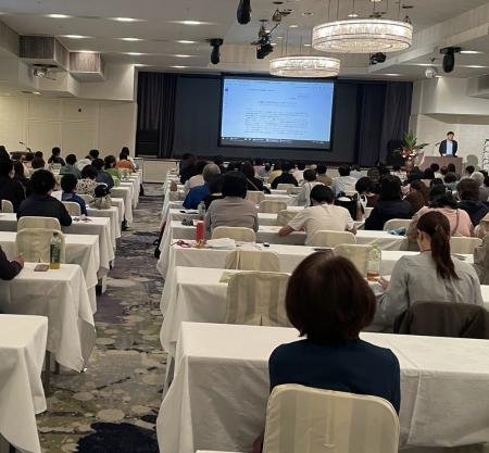 1日目学習講演会.jpg